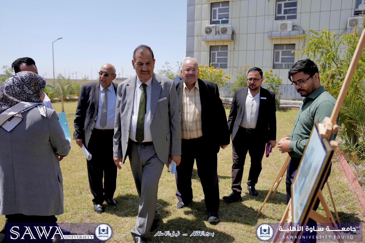  العارضي يفتتح المعرض المشترك المشترك  بين جامعتنا وغرفة صناعة المحافظة